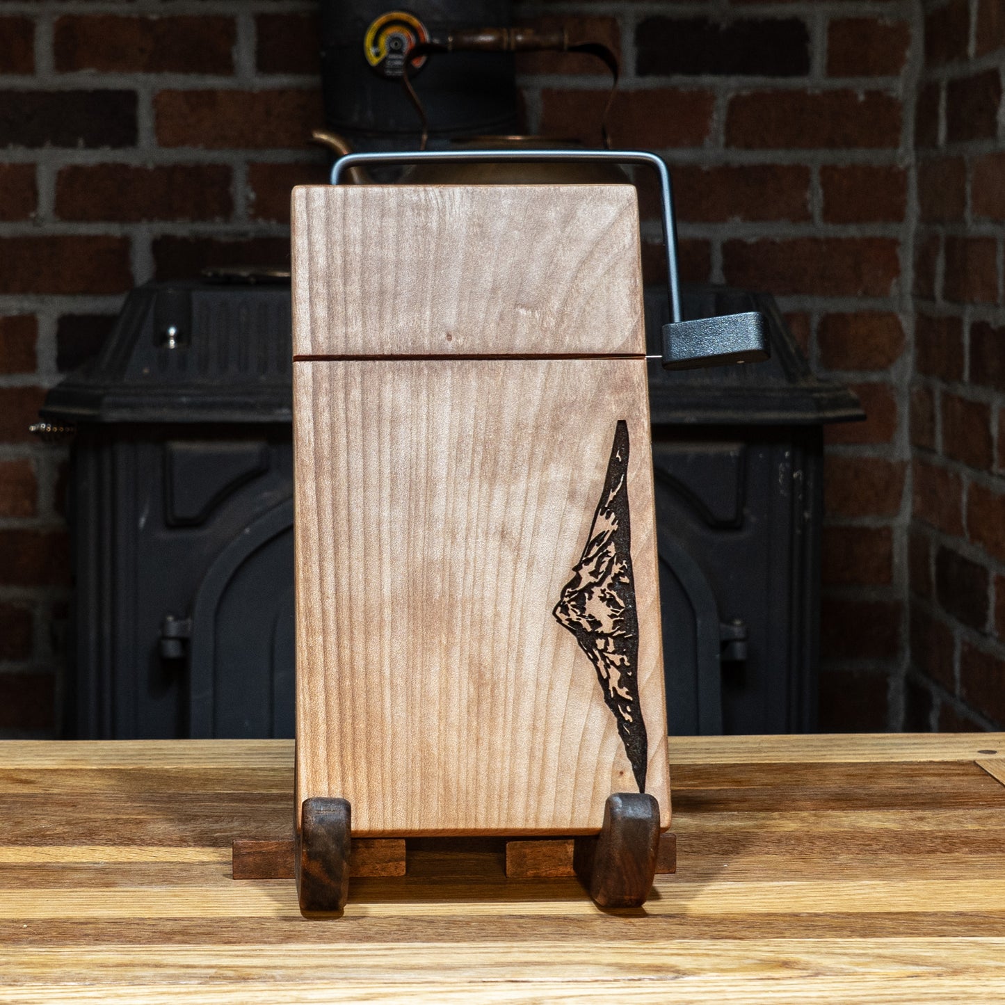 Maple Cheese Slicer Hood