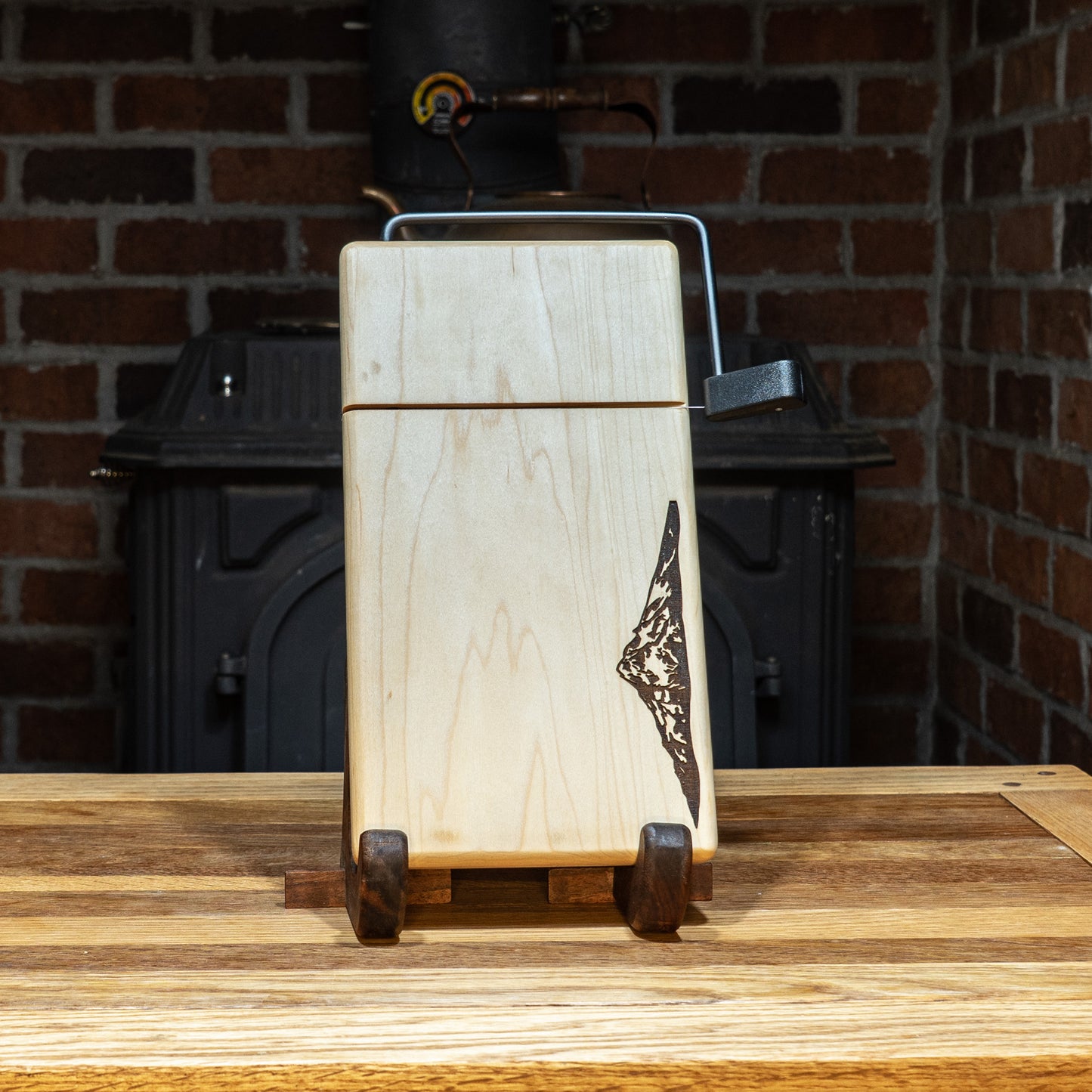 Maple Cheese Slicer Hood