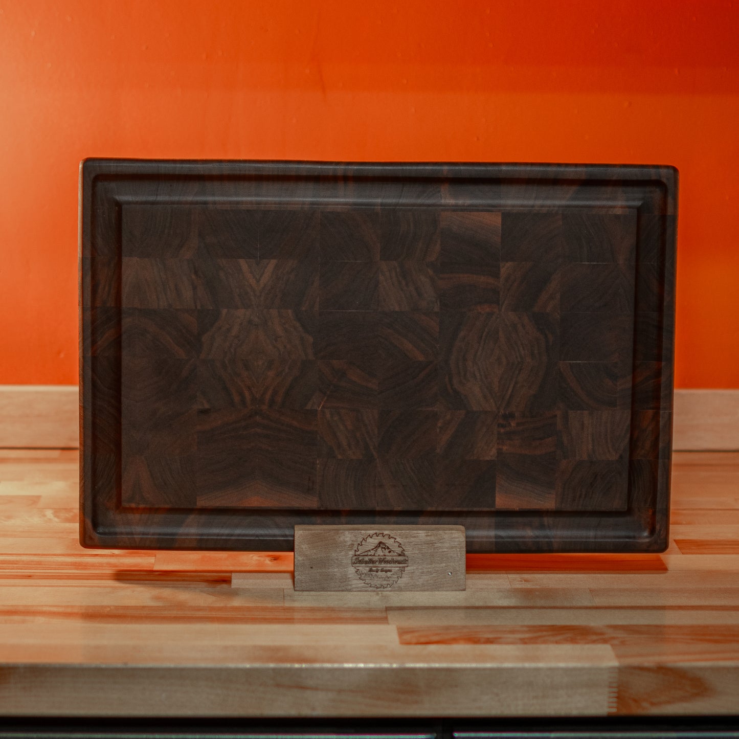 Walnut End grain cutting board